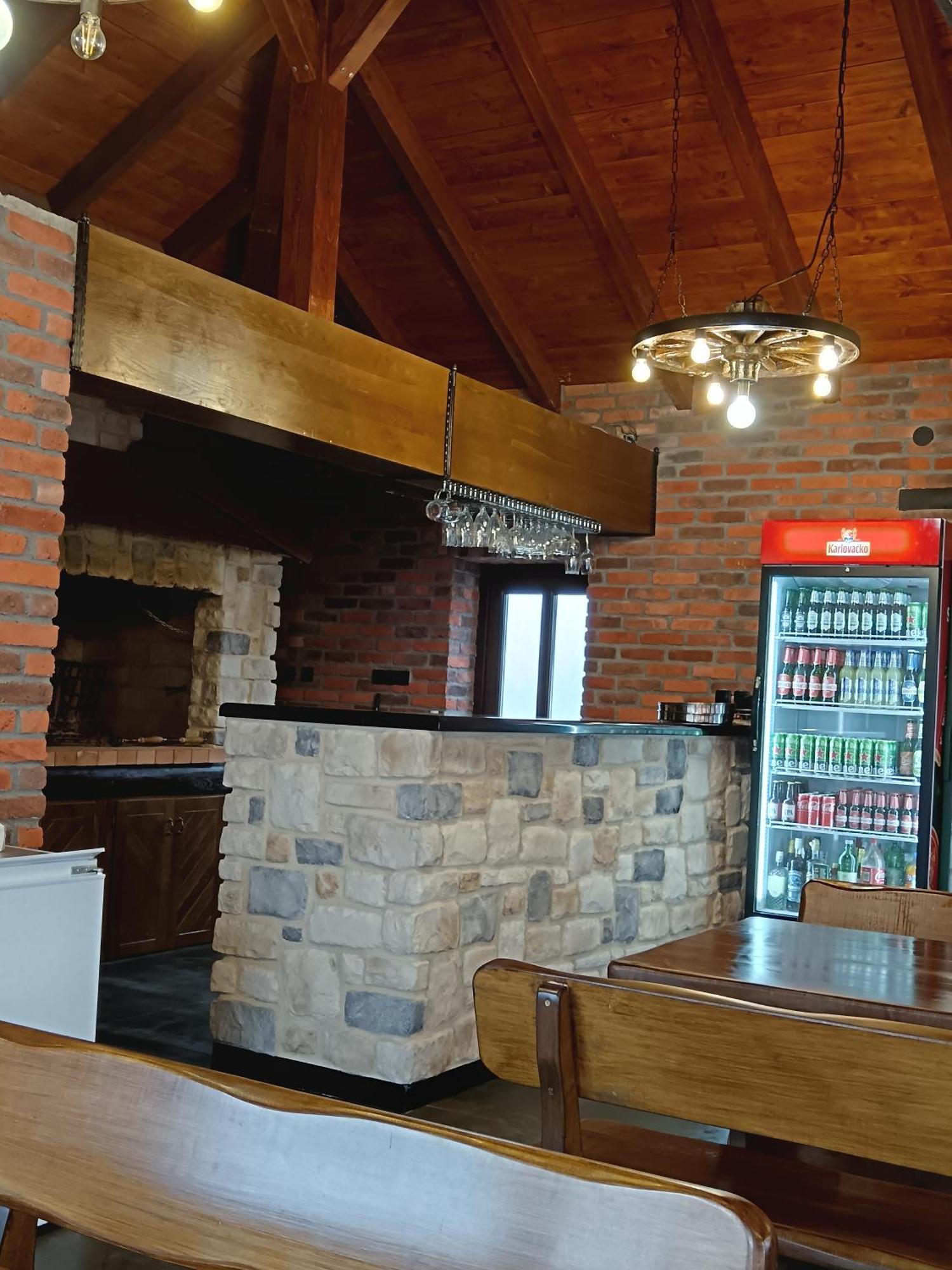 Holiday House Sweet Home Otočac 外观 照片
